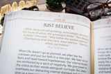 A Little God Time for Men (Large Print Devotional)